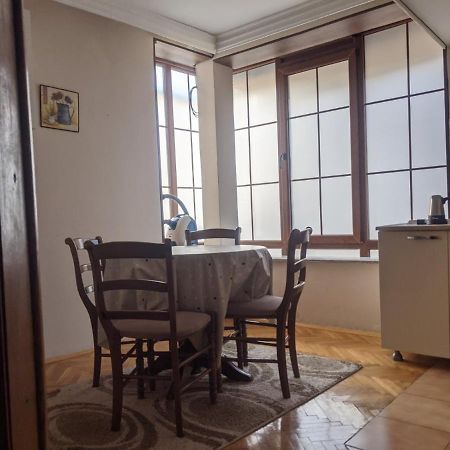 Central Apartment With City View Prizren Eksteriør billede